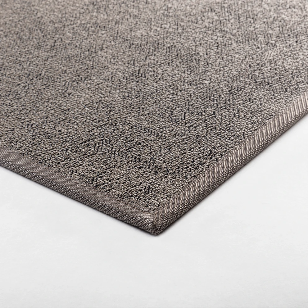 2TEC2 | Rugs